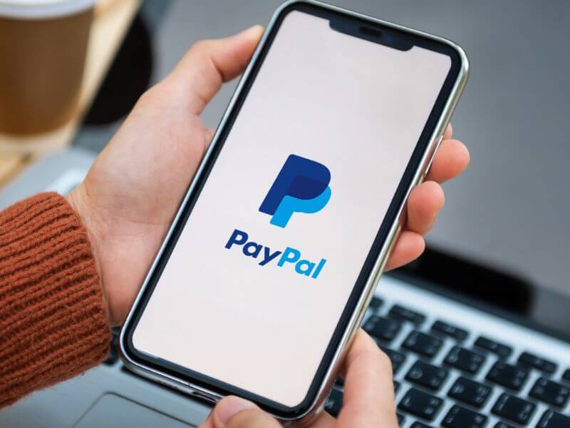 The 1 800 number for PayPal