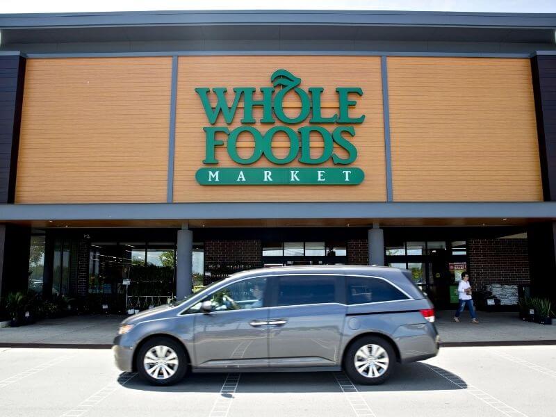 Amazon buy Whole Foods