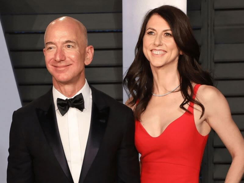  Amazon does Jeff Bezos own